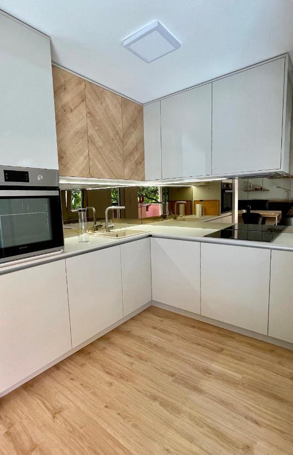 Artatore24 - Modern And Stylish Apartments Mali Losinj Bagian luar foto